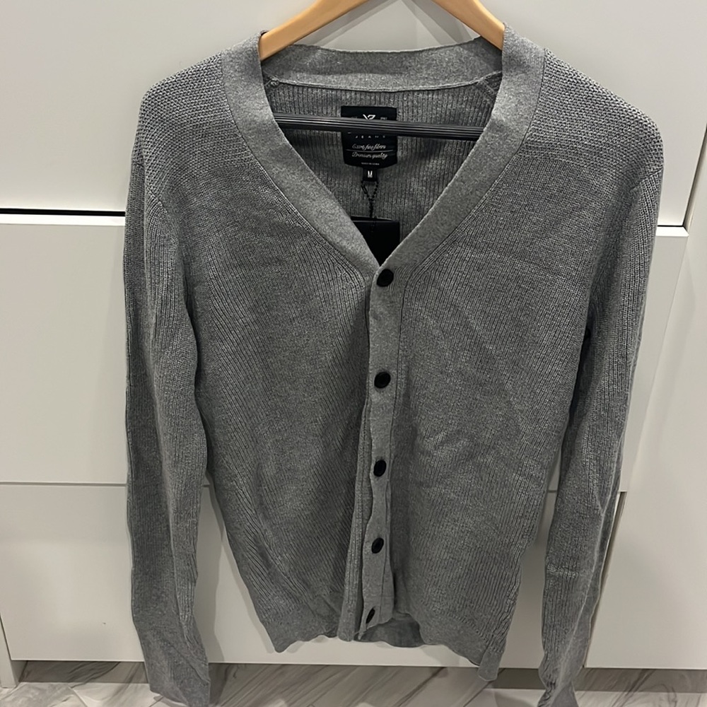 Xray V-Neck gray Sweater Cardigan size medium